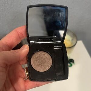 CHANEL Elegant Brown Eyeshadow
